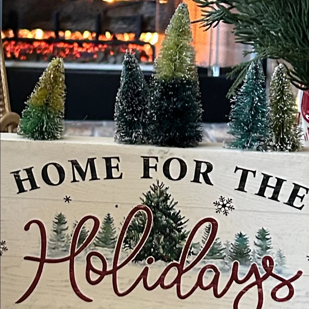 NEW! Rustic Christmas Tree Winter Home For the Holidays Bristle Evergreen Sign